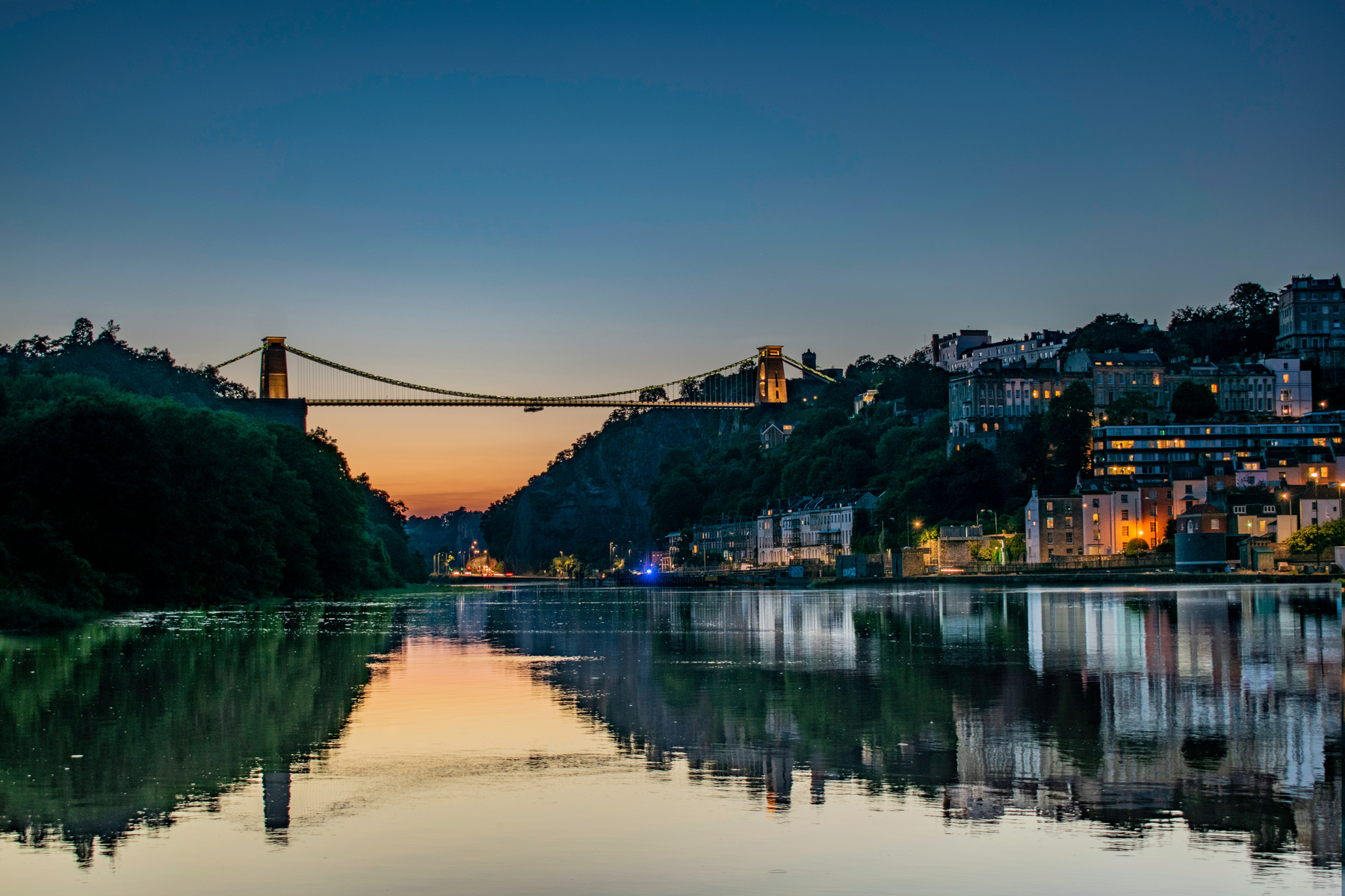 Day and night of Bristol skyline and clifton suspension bridge